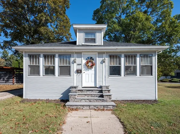 309 Thacher St, Attleboro, MA 02703