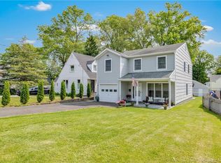 44 Barbara Dr, Norwalk, CT 06851