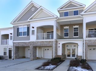 205 Stone Creek Ct, Hanover Twp, NJ 07981