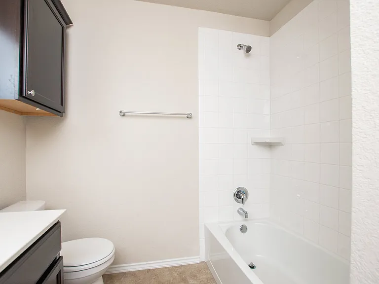 2516 Bargello St — Photo 16