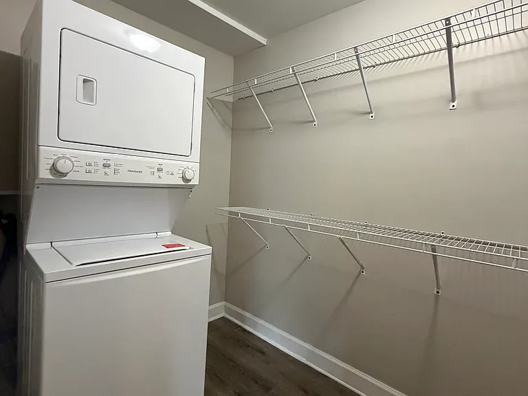 436 Sycamore Dr #436 — Photo 12