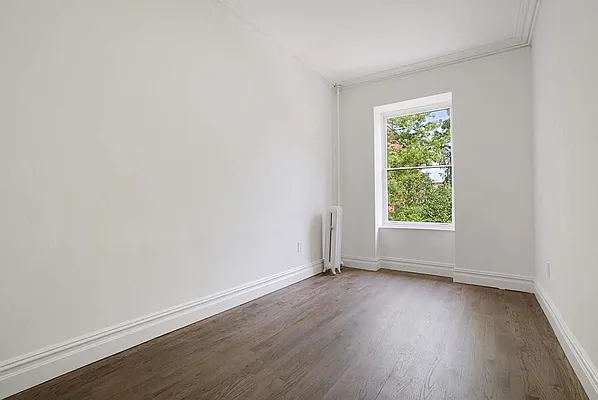 Rented by Keller Williams NYC | media 23