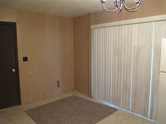 1612 E El Monte, Dining Area