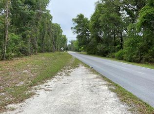 558 Northeast St, Old Town, FL 32680