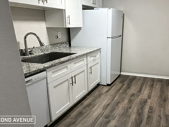 4th image of 16211 Bowridge Ln