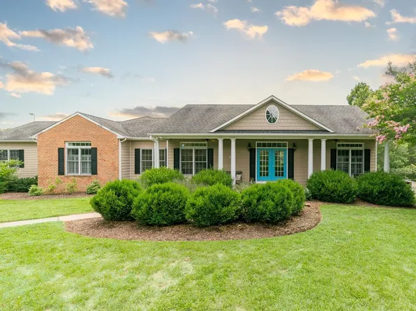 1426 Ducks Ln, Lynchburg, VA 24503