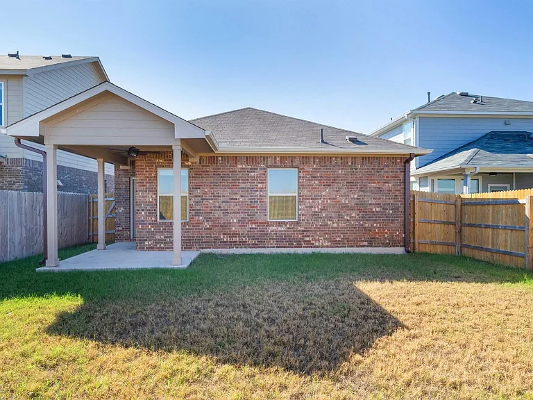 5912 Wolf Pack Dr — Photo 42
