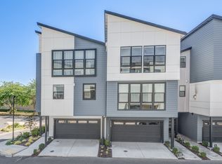 2406 219th Pl SE #B, Bothell, WA 98021