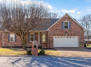 177 Putter Point Dr, Gallatin, TN 37066