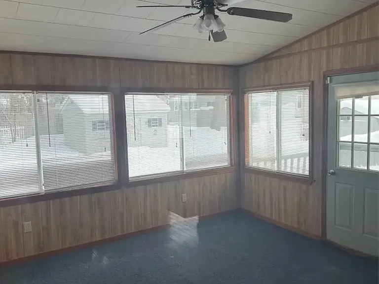 10 Phillips St — Photo 15