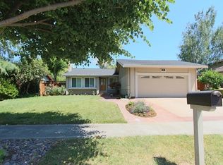 945 Wentz Dr, Gilroy, CA