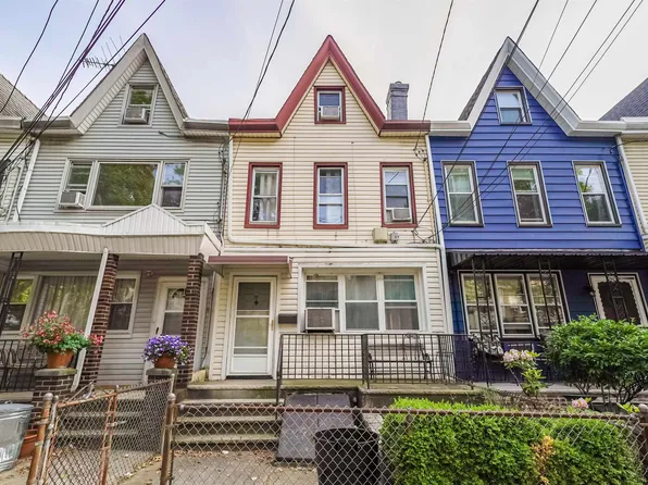 39 Court House Pl, Jersey City, NJ 07306