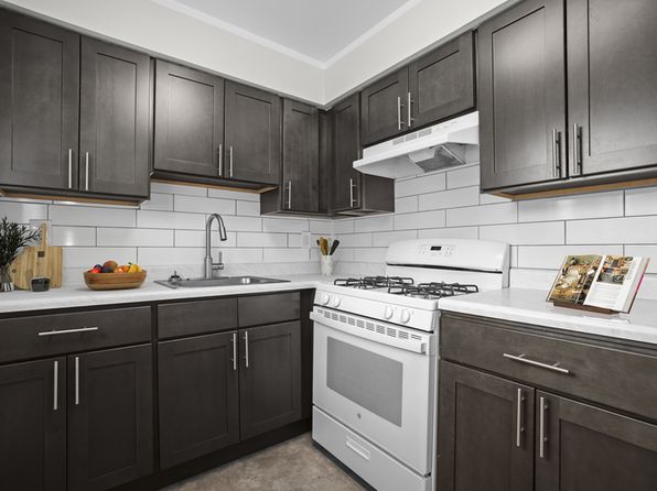 34 Western Ave APT 3