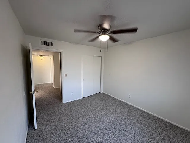 7606 N 61st Ave — Photo 11