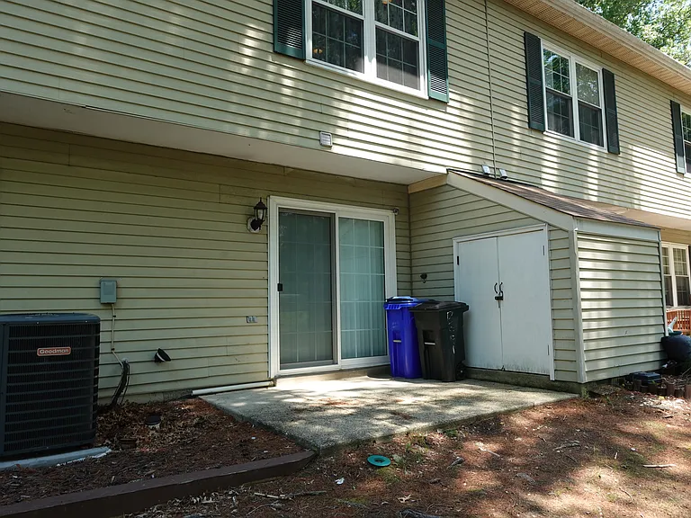 3001 N Dale Ct — Photo 23