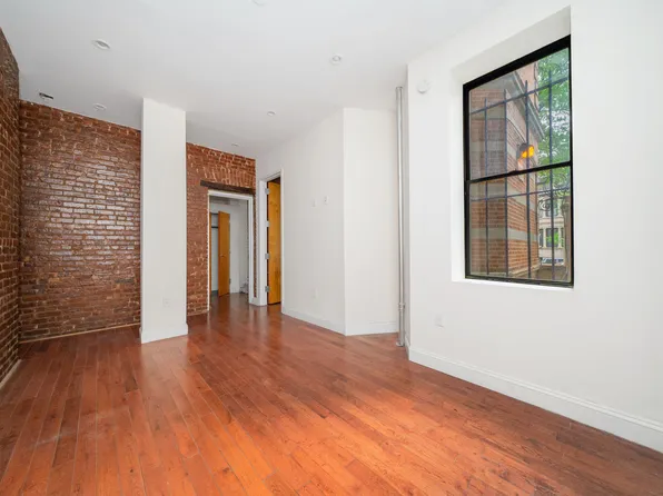 945 Saint Nicholas Avenue image 1 of 19