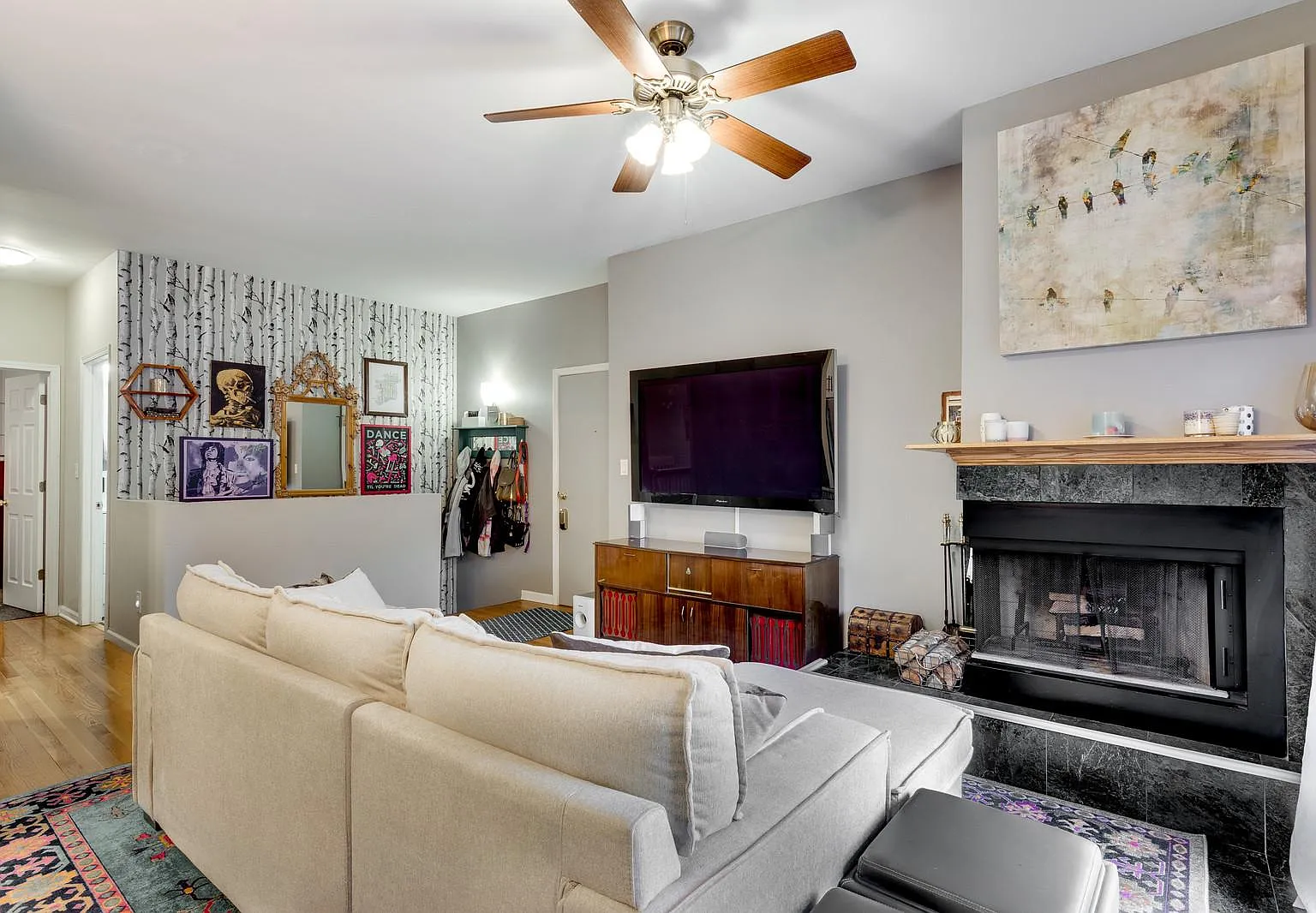 2 bed, 2.5 bath, 1900 sqft, $3,850 — Photo 4