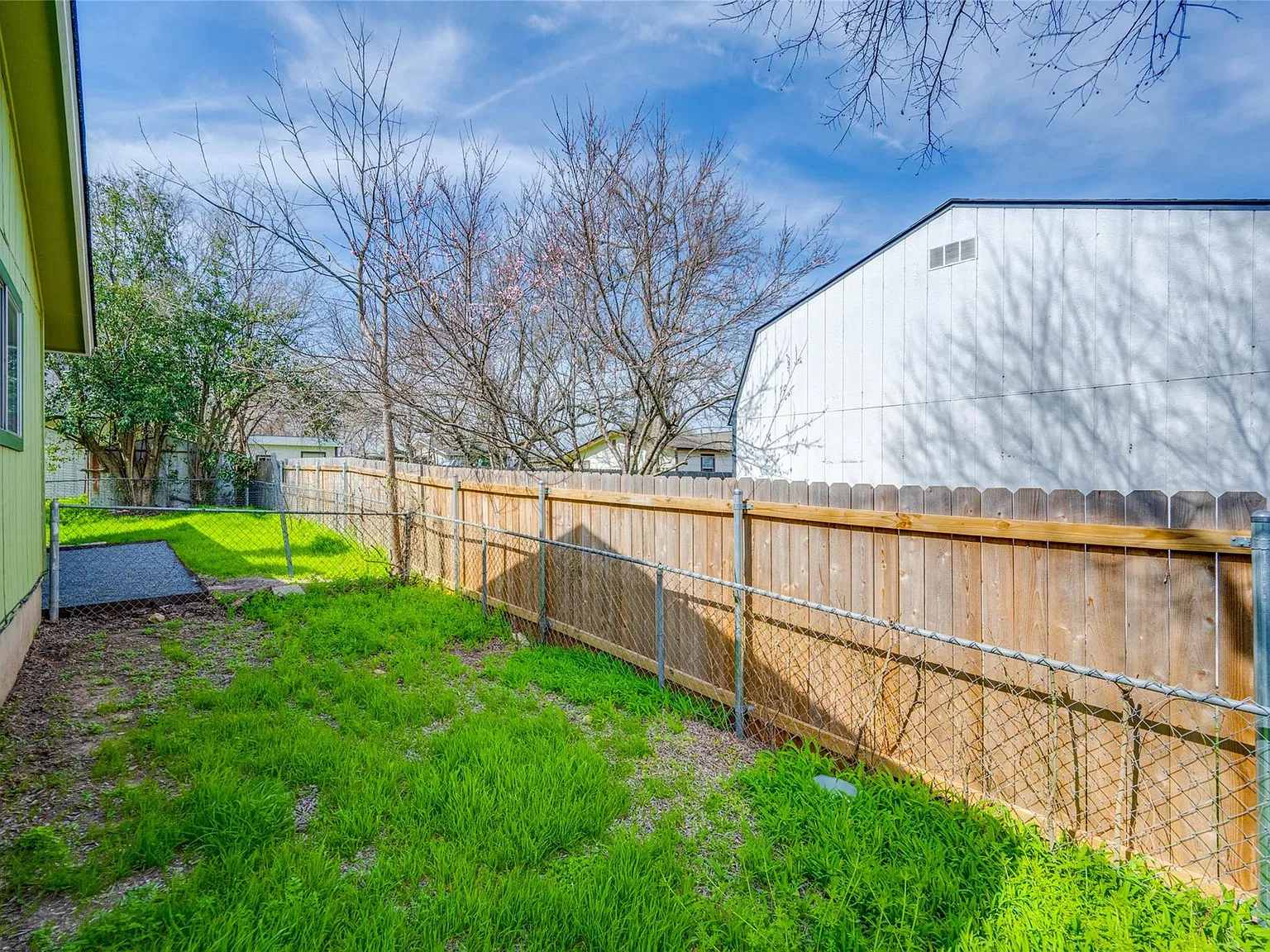 2 bed, 1.0 bath, 800 sqft, $1,650 — Photo 4