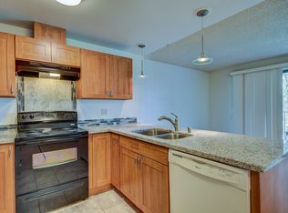 730 SW Harrier Cir, Oak Harbor, WA 98277