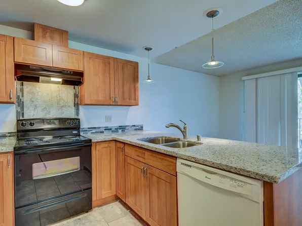 L730 Harrier, 730 SW Harrier Cir APT 1, Oak Harbor, WA 98277