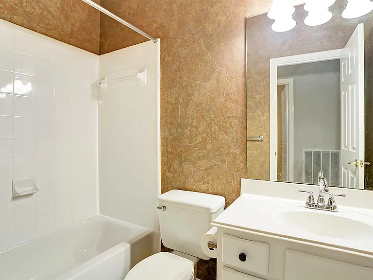 27 N Country Gate Cir — Photo 9