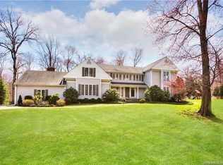 109 Sagamore Trl, New Canaan, CT 06840
