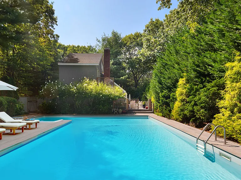 39 Montauk Ave — Photo 37