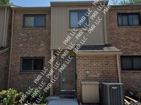 106 Sycamore Ct, Collegeville, PA