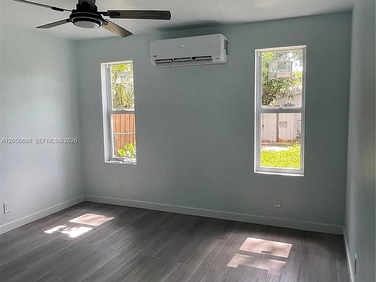 1420 NE 1st Ave — Photo 18