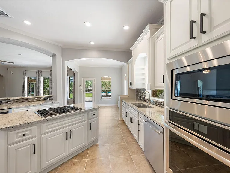 5450 Faircreek Ln — Photo 7