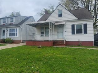 14320 Reddington Ave, Maple Heights, OH