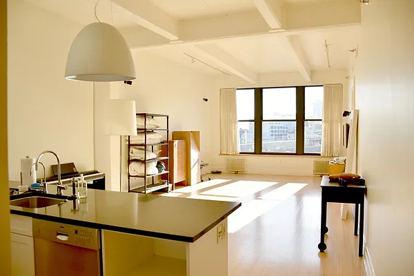 Rented by Level Group | media 8