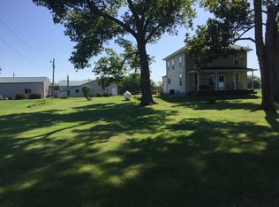480 Township Road 1400e, Stronghurst, IL 61480