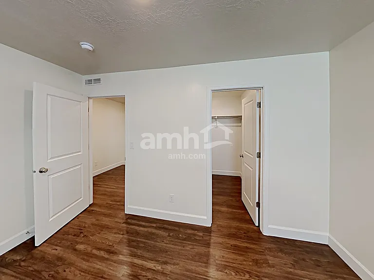 1192 N Wagon Way — Photo 18