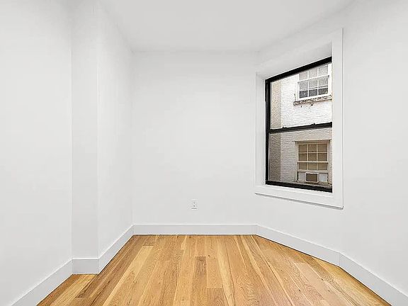 5th image of 325 E 93rd St APT 5E