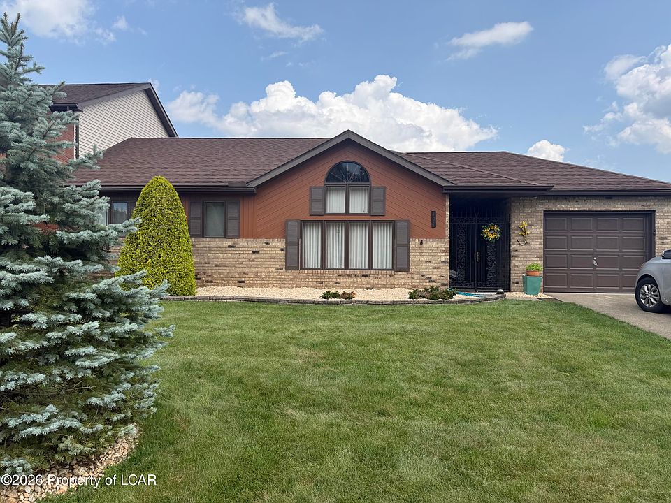 1st image of 101 Countrywood Dr
