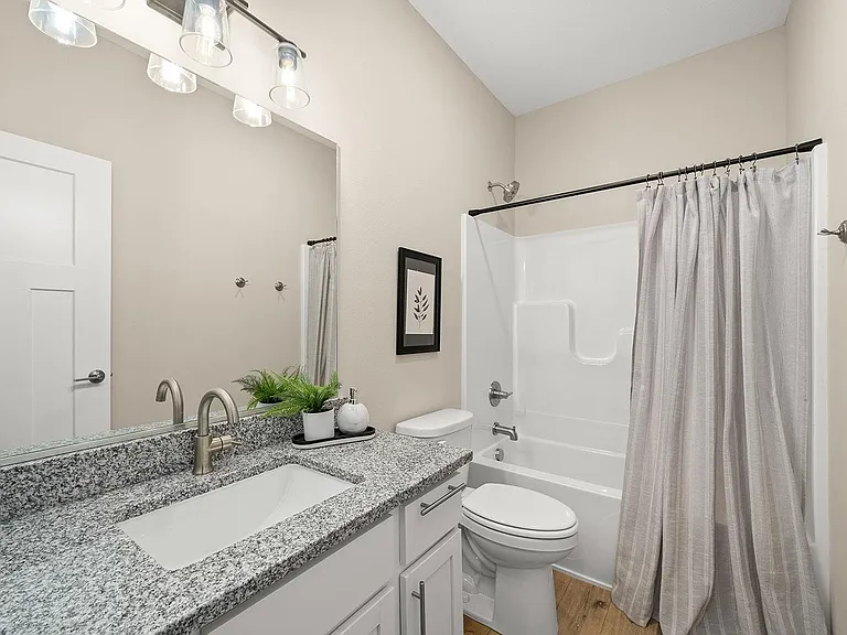 1016 NW Bethel Ln — Photo 16