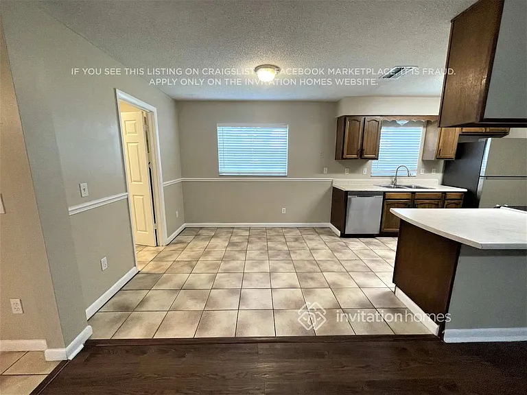 6115 Donegal E — Photo 9