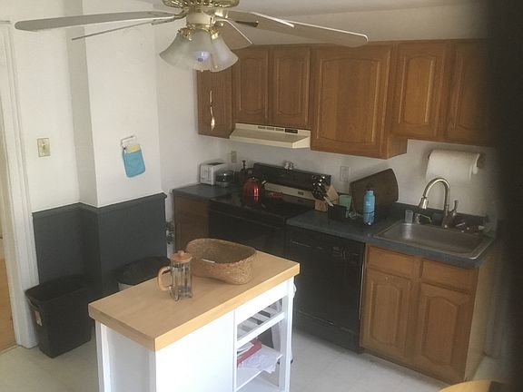 Kitchen island