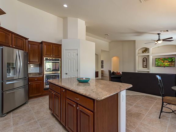 3rd image of 12953 N Cactus Bluff Pl