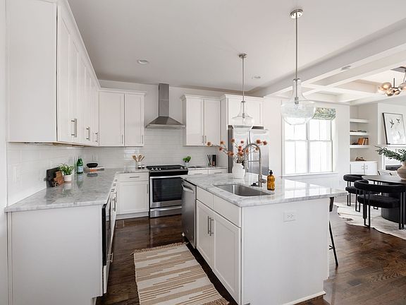 4th image of 5005B Georgia Ave