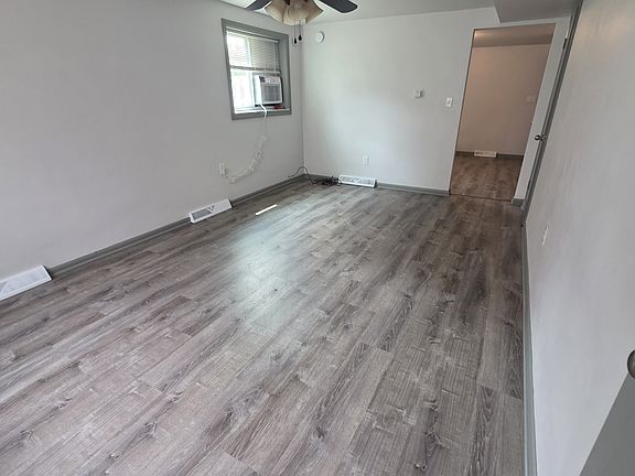 4th image of 518 George St APT 4