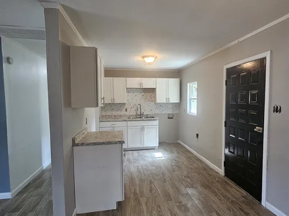 657 Delta Rd, Memphis, TN 38109