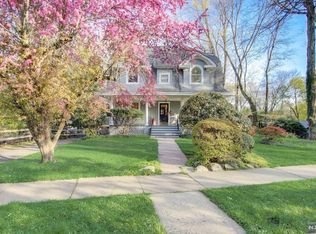 68 Fairmount Rd, Ridgewood, NJ 07450