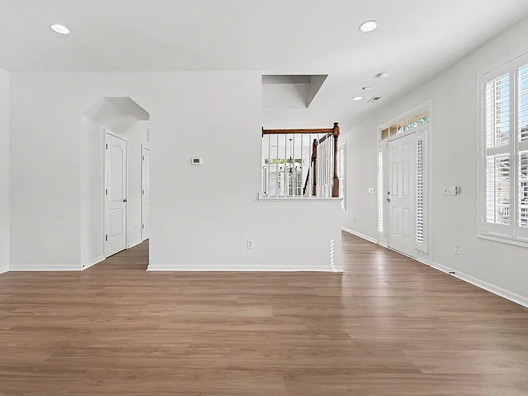 11245 Cedar Walk Ln — Photo 6