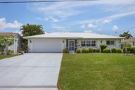 SW 8th Pl-S0408-001.jpg
