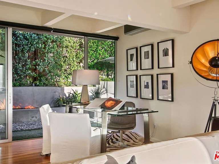 9416 Beverly Crest Dr — Photo 23