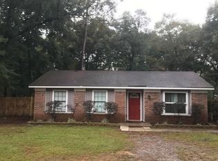 10761 Somerset Rd, Grand Bay, AL 36541