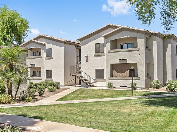 4th image of 16804 N 42nd Ave APT 131