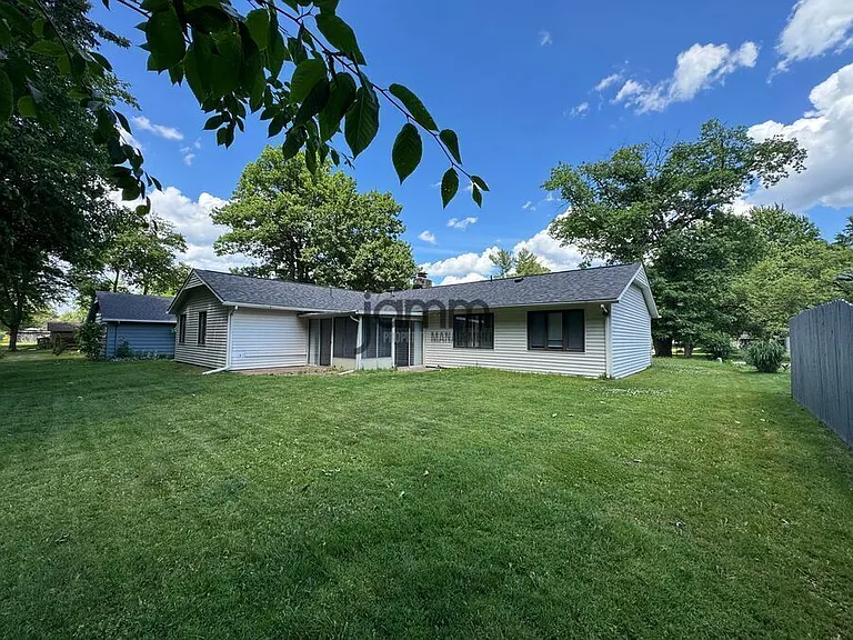 5250 Mills Creek Ln — Photo 25